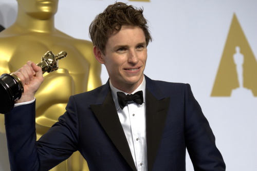 Eddie Redmayne A 'Lucky Man' After Oscar Win