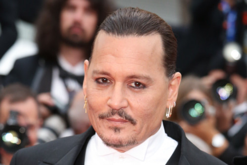 Johnny Depp Emotional As He Receives Seven Minute Standing Ovation At