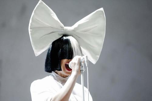 Sia recalls Katy Perry's 'real breakdown'