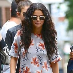Selena Gomez steps out in Topshop Boutique