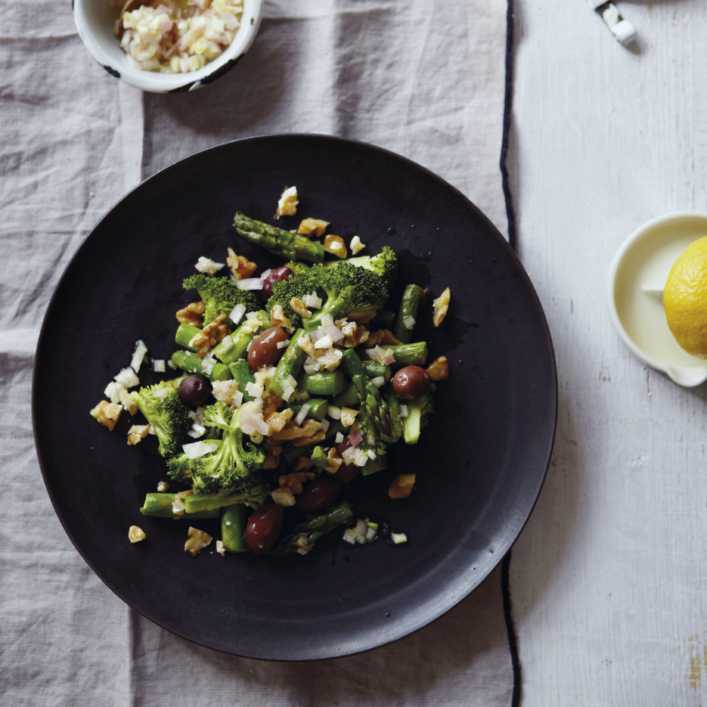 Asparagus, Broccoli and Coriander Salad with Walnuts Recipe