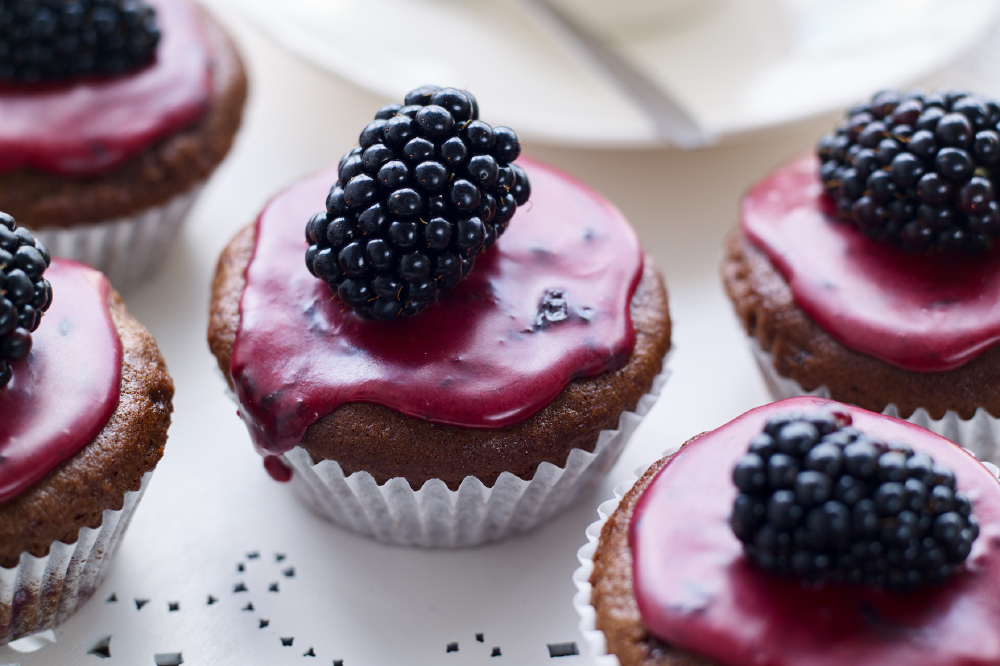 Vegan Blackberry & Chocolate Muffins