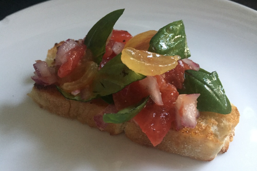 Bruschetta with tomato salsa and basil