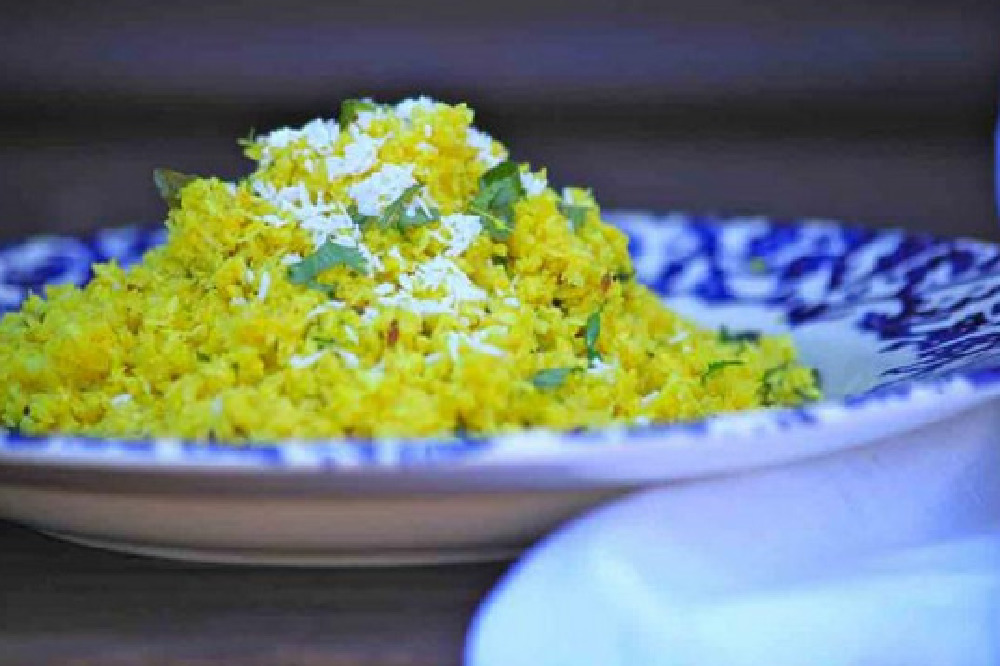 Cauliflower ‘rice’ with cumin & coconut