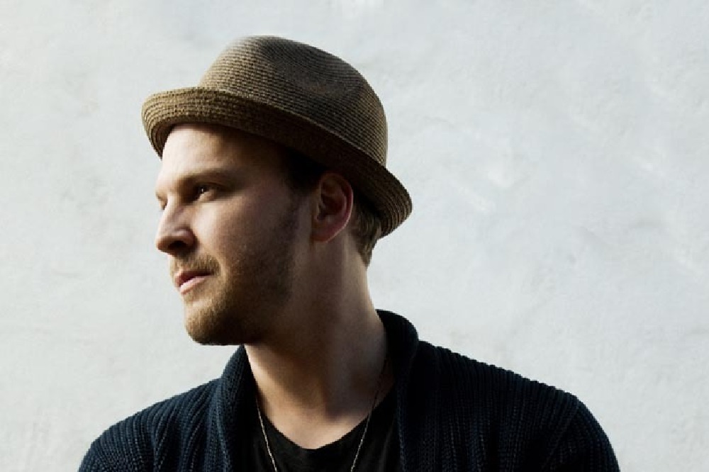 Win Finest Hour: The Best Of Gavin Degraw Album