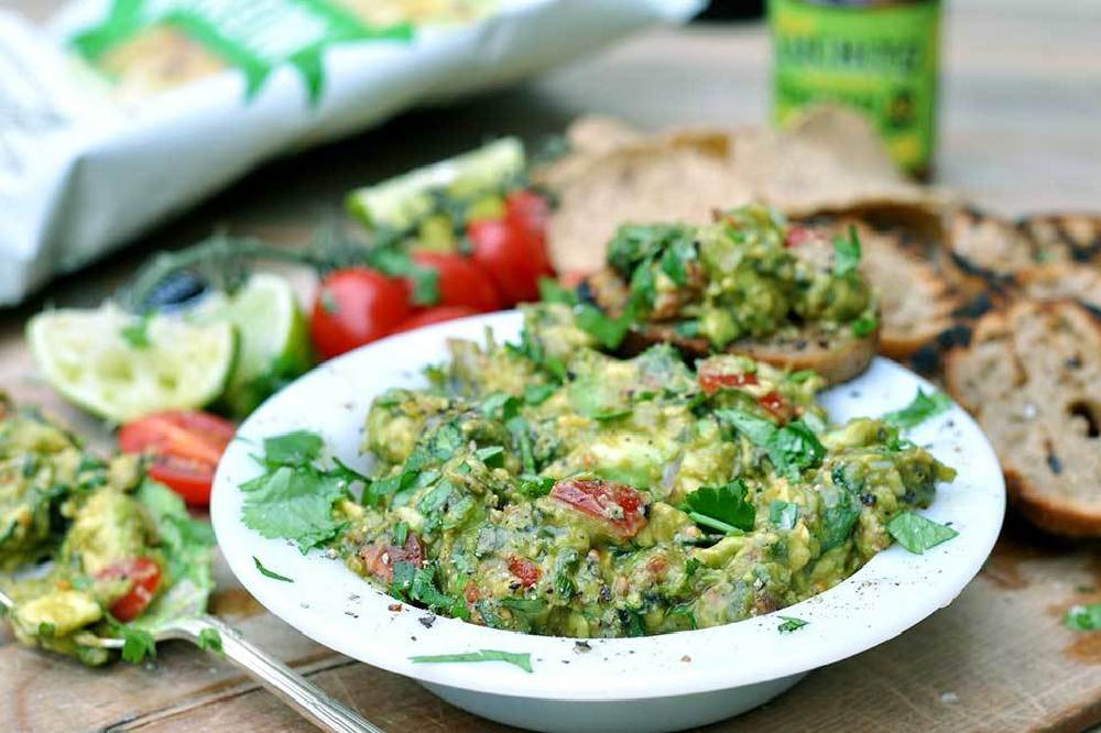 Smoked Chilli Lime Guacamole