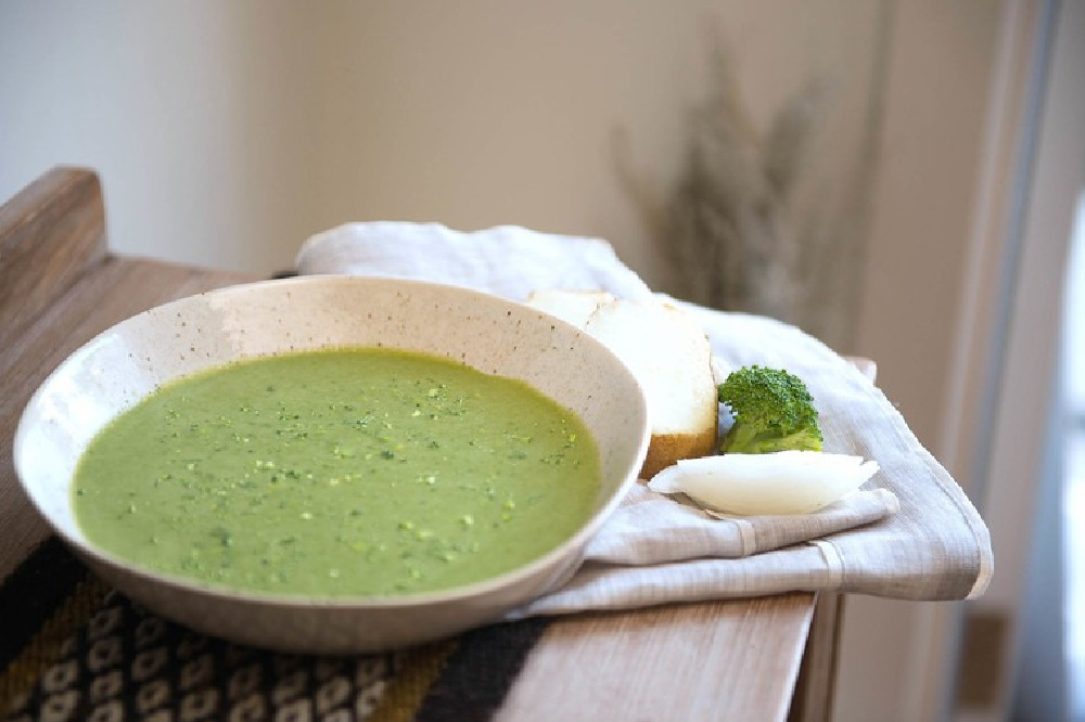 No Dairy Broccoli Bisque