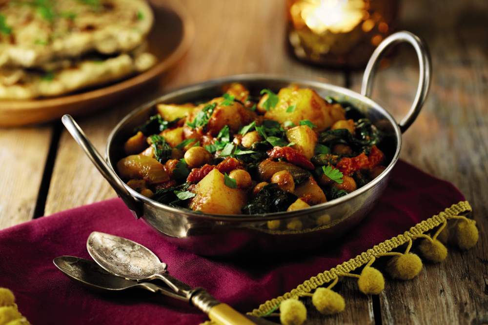 Potato, Spinach & Chickpea Curry