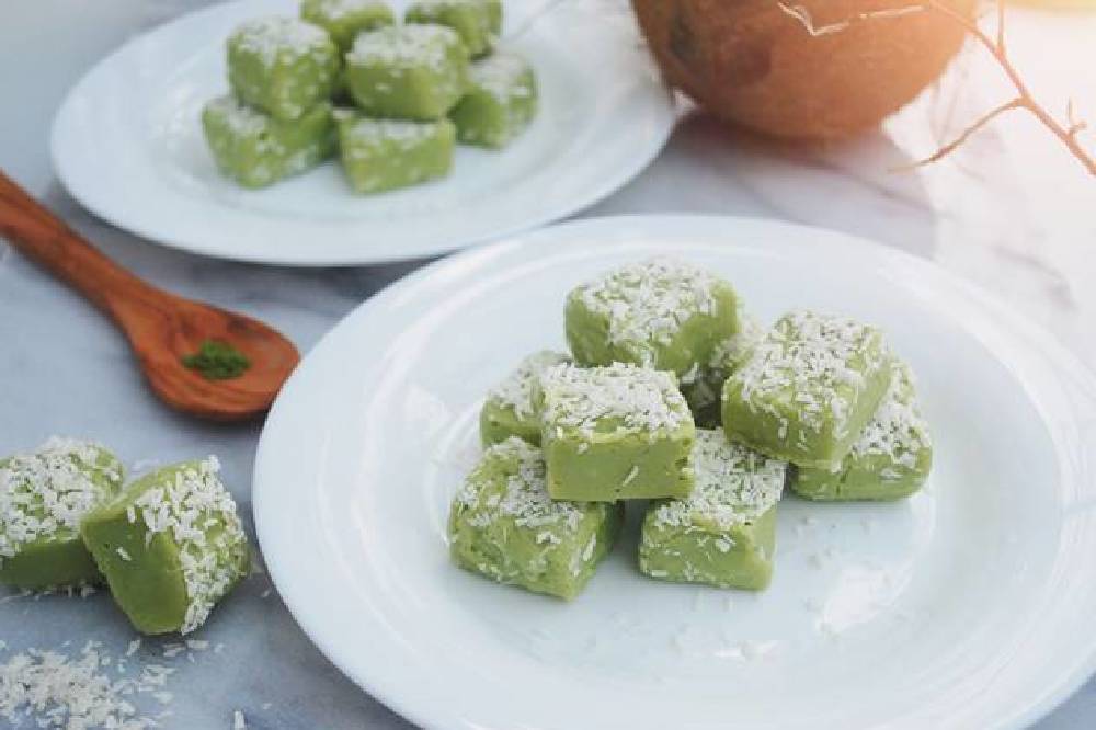 Matcha Protein Fudge Bites