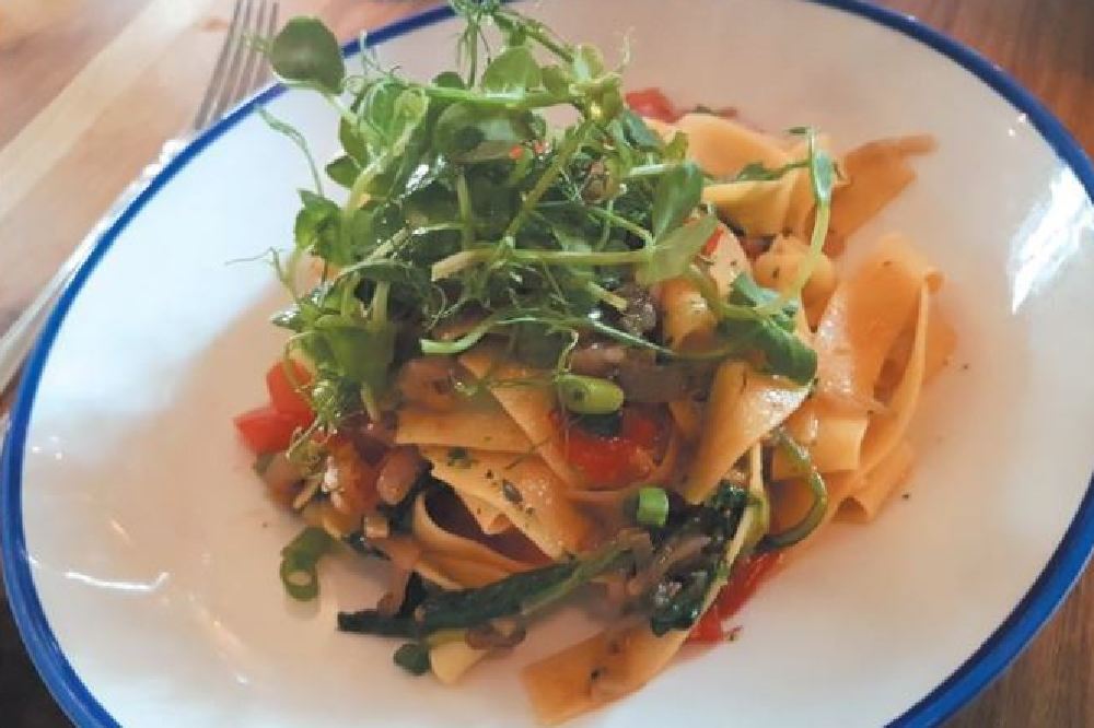 Swiss Chard, Oak-smoked tomato & Roasted Onion Pappardelle