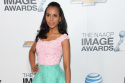 Kerry Washington looks stunning in Oscar de la Renta