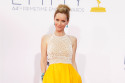 Leslie Mann chose a colour of the night, yellow