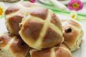 Easter Recipes: Hot Cross Buns