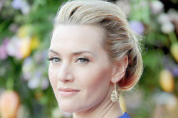 Kate Winslet Had Dress Disaster At Recent 60th Birthday Bas