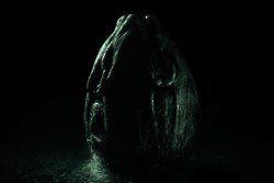 Alien: Covenant - Featurette Clip: Masterclass: Ridley Scott - Michael Fassbender Fight Scene