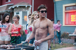 Bad Neighbours Clip 2