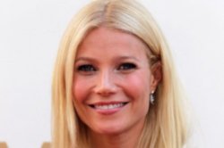 Gwyneth Paltrow Having Bee Venom Injections