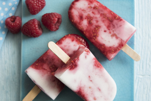 Raspberry Swirl Lollies