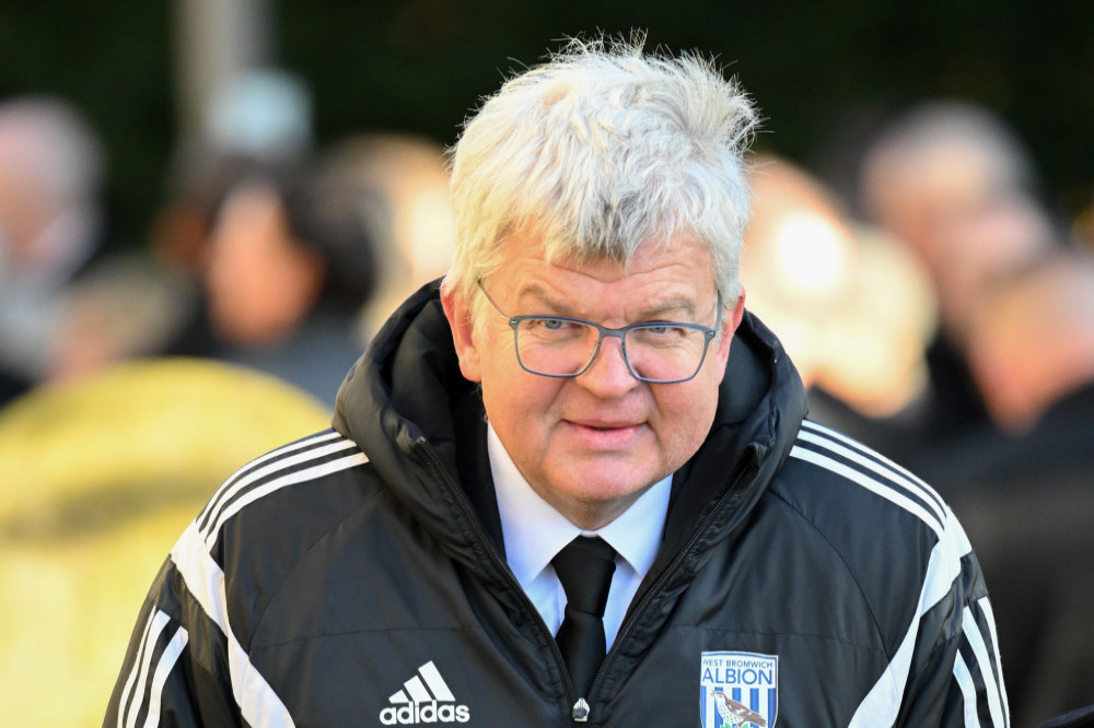 Adrian Chiles paid tribute to his friend Liam Payne by wearing a West Bromwich Albion football club jacket to the One Direction star’s funeral