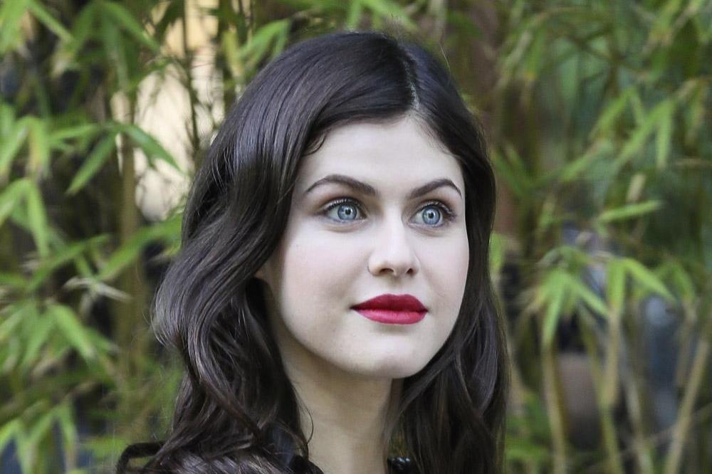 Alexandra Daddario calls for change in Hollywood