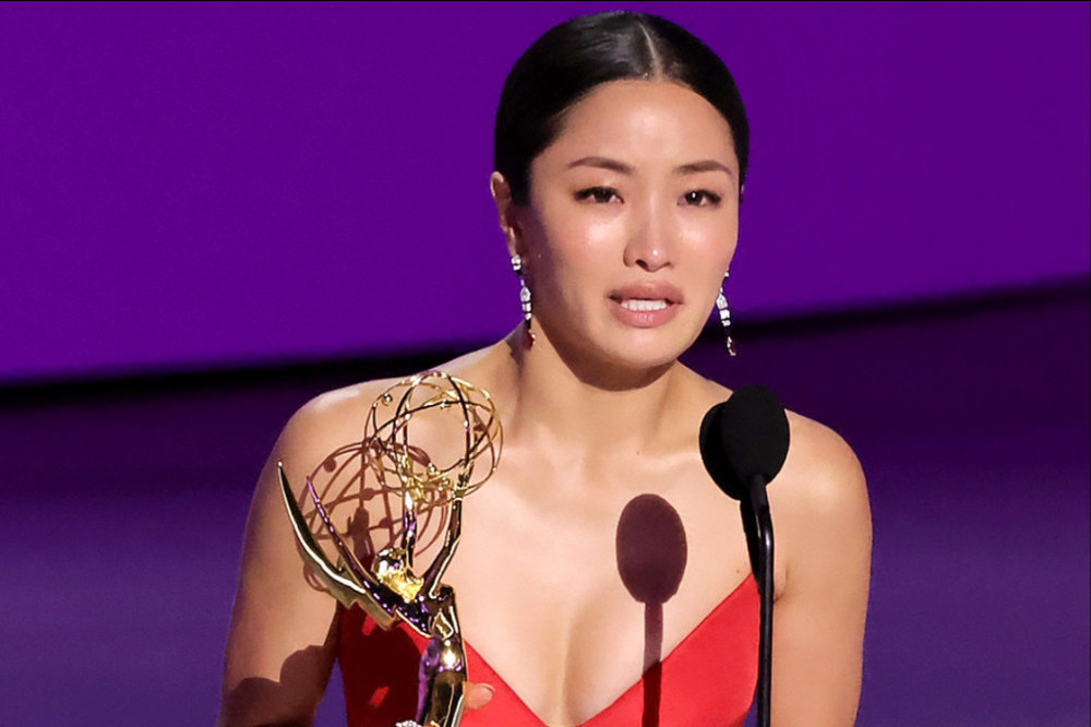 Anna Sawai accepts her Emmy