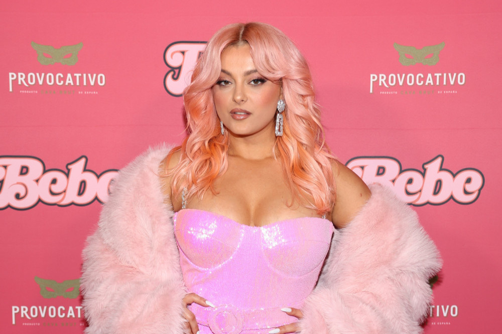 Bebe Rexha has shared messages which appear to be from her boyfriend Keyan Safyari talking about her changing body shape