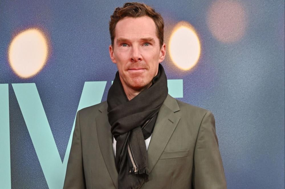 Benedict Cumberbatch is to star in Guy Ritchie's movie Wife and Dog