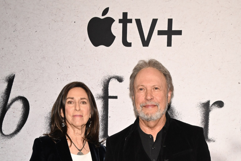 Janice and Billy Crystal lost their home amid the wildfires