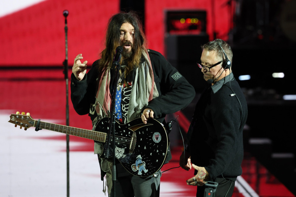 Billy Ray Cyrus was plagued by technical issues at the Liberty Ball