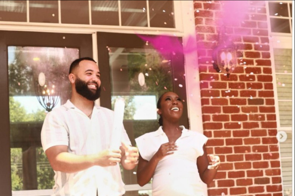 Briana Myles and Vincent Morales expecting baby girl (C)Briana Myles/Instagram