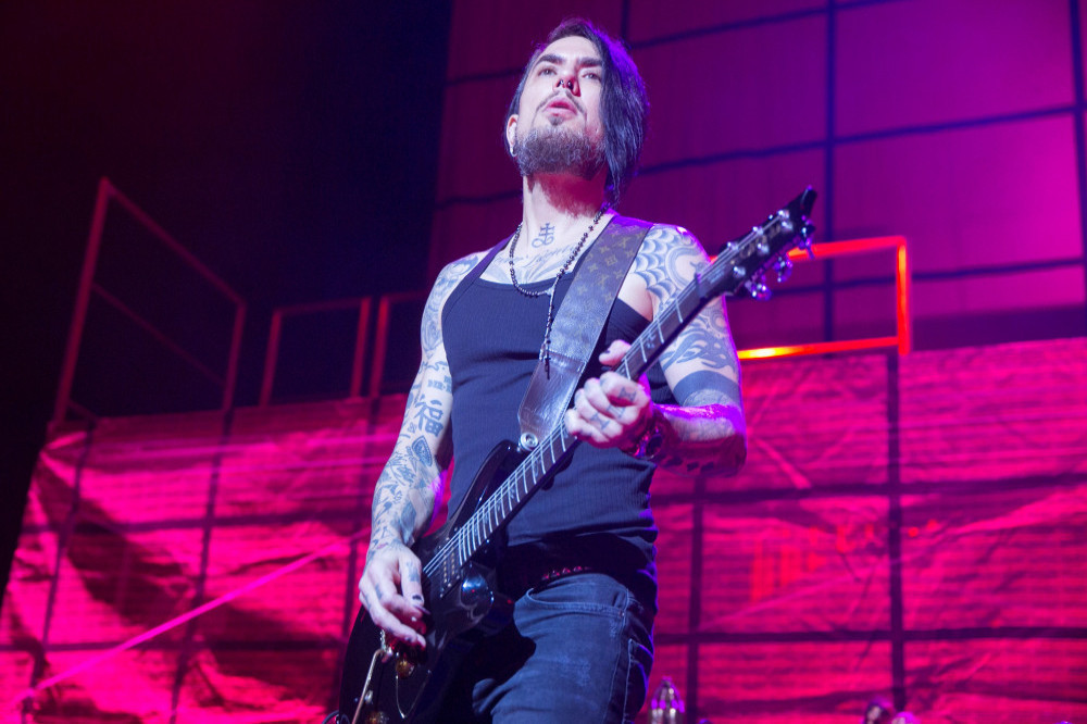 Dave Navarro struggled to pick up the guitar again