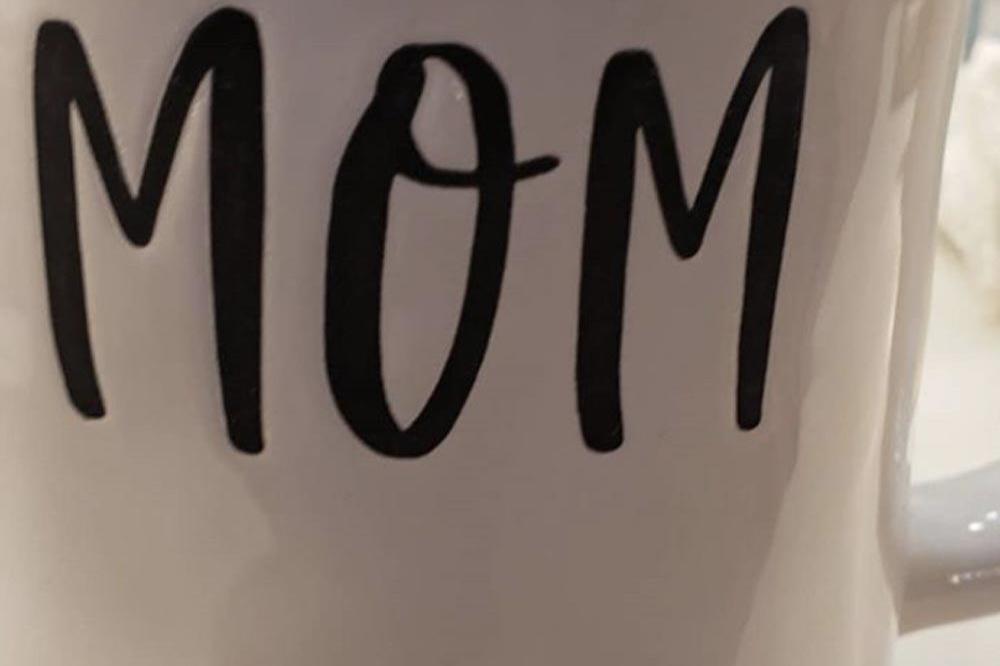 Gabrielle Union's mom mug (c) Instagram 