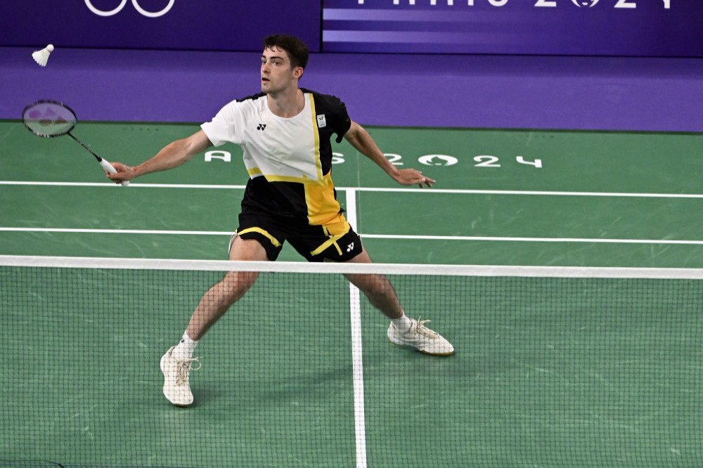 Hong Kong teenagers have been told to play badminton rather than give in to their sexual urges