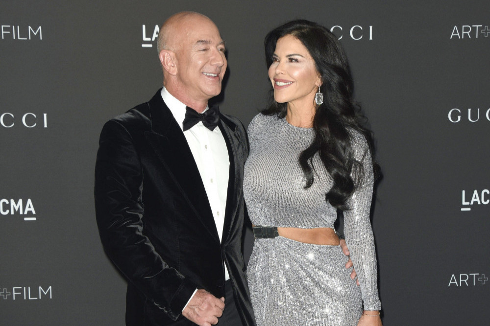 Jeff Bezos always makes Lauren Sanchez laugh