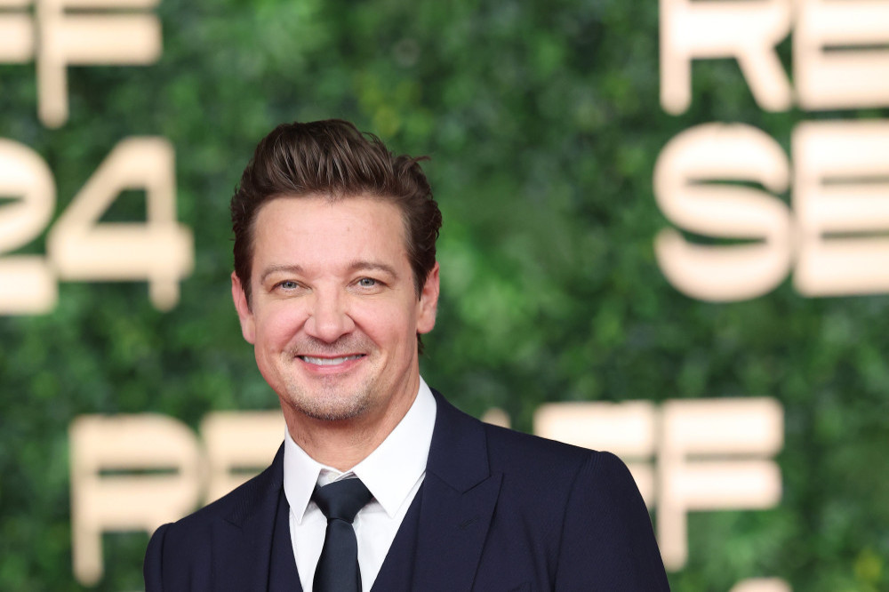 Jeremy Renner has provided an update on his book about his near-death snowplough accident