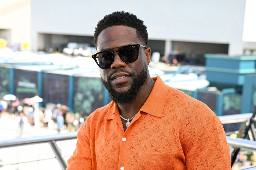 Kevin Hart has backed away from his links to Sean ‘Diddy’ Combs