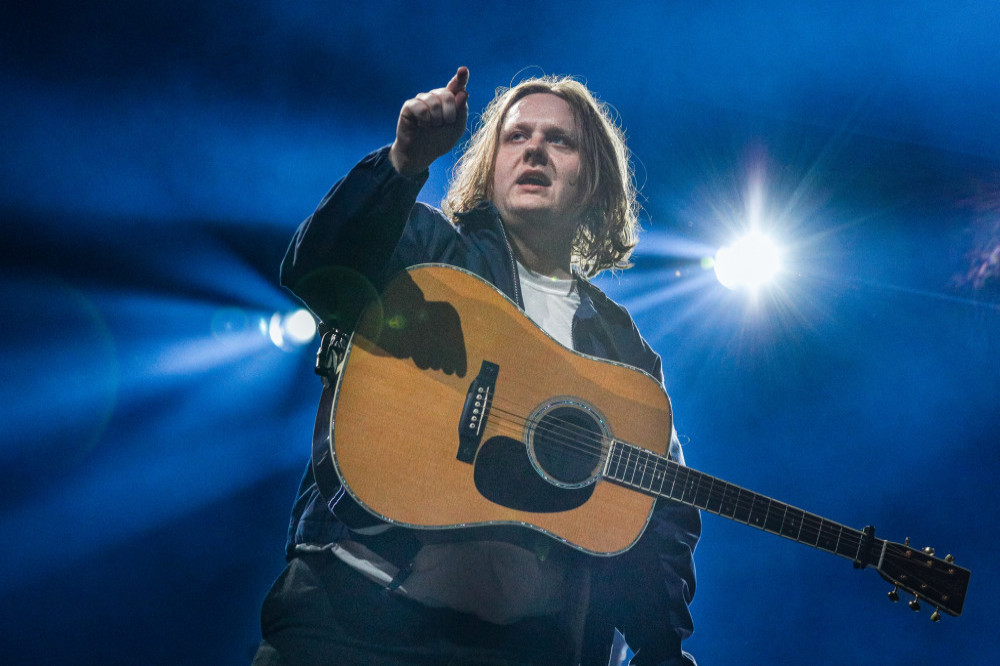 Lewis Capaldi praised for putting mental health first