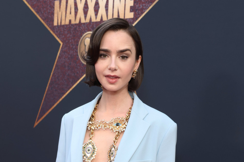 Lily Collins thinks Mindy is Emily Cooper's true soulmate