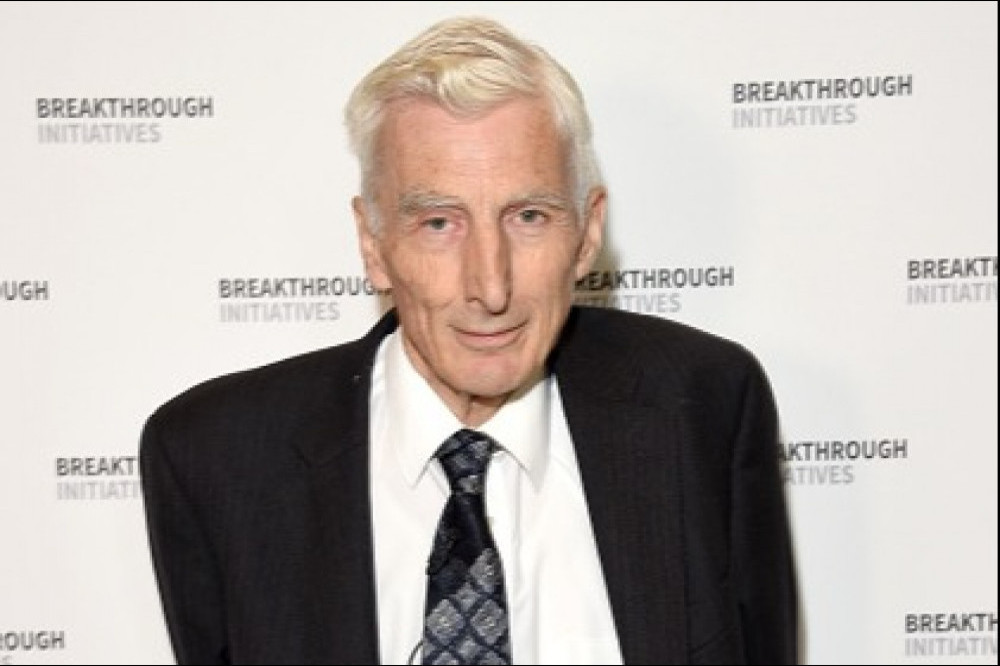 Lord Martin Rees thinks robots could replace astronauts