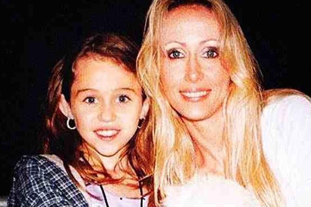 Miley Cyrus and mother Tish 