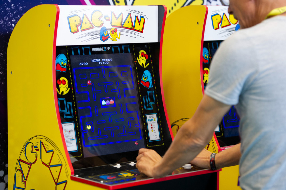 Pac-Man will soon be available to PlayStation gamers