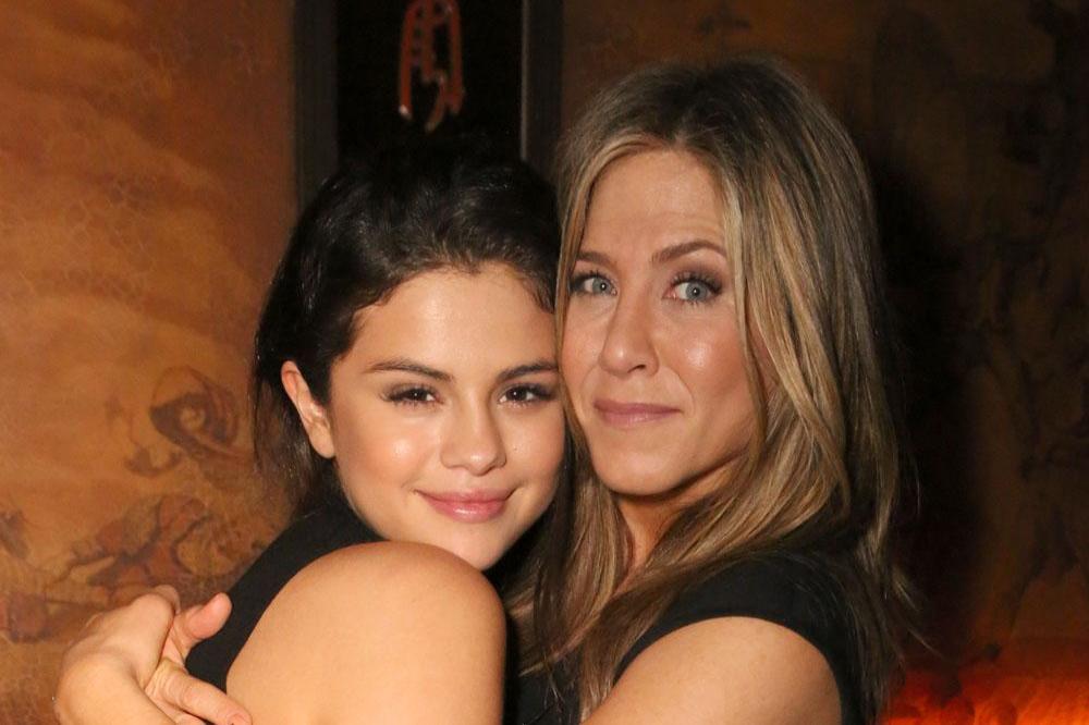 Selena Gomez and Jennifer Aniston 