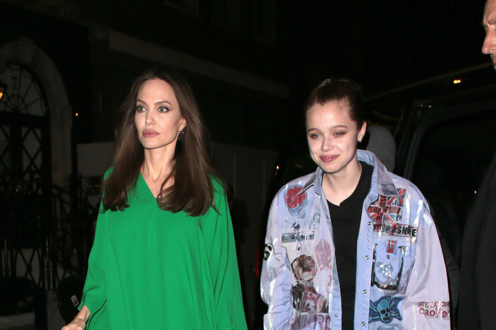 Shiloh Jolie-Pitt files newspaper notice to drop Pitt from her name