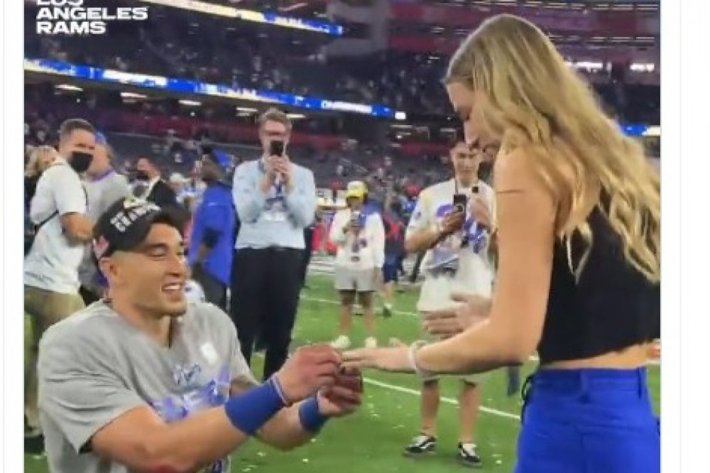 Taylor Rapp proposed after the Super Bowl