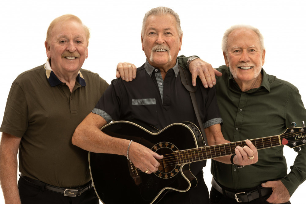 The Wolfe Tones announce final London performance
