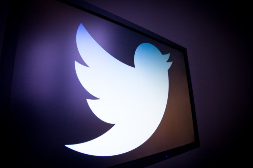 Twitter to start showing full-size images on desktop