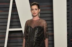 Anne Hathaway Welcomes Son