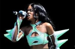 Court rules Russel Crowe won't be charged with choking Azealia Banks