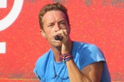 Chris Martin gives 10% of earnings to charity