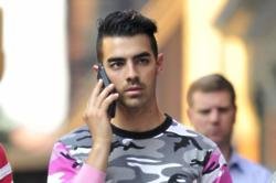 Joe Jonas 'smitten' with Sophie Turner